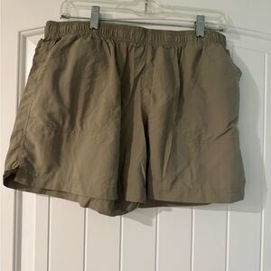 Columbia Tan Athletic Shorts Lightweight Elastic Waist